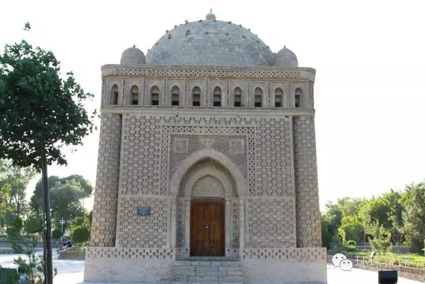 ͼƬĬ�ϱ���