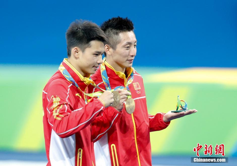 ��ˮ����˫��ʮ��̨ ��Ծ�°�ɭ�޴�����ժ��