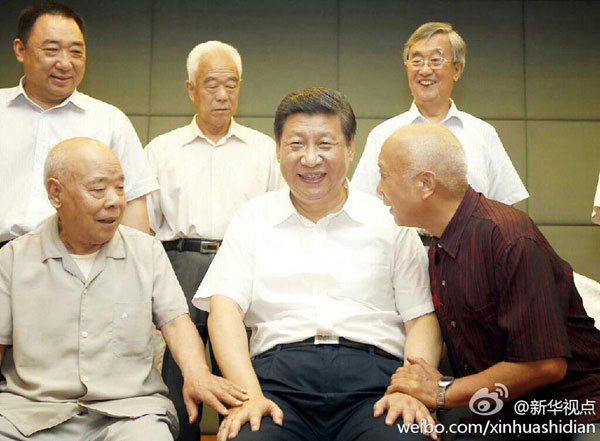   ����2013��7��11�գ�ϰ��ƽ����������30����ǰ��һ������һ��������ͬ�¡���ͼƬ��Դ���»��ӵ㣩