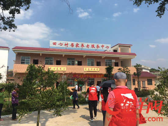 【网络媒体走转改】“莫怨嗟,铁树开花” 长征精神引领南雄打好脱贫攻坚战