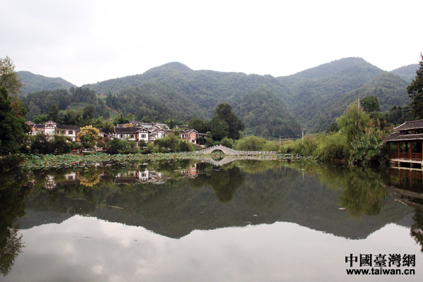 ��̶����¡���������ҹ�������һ��