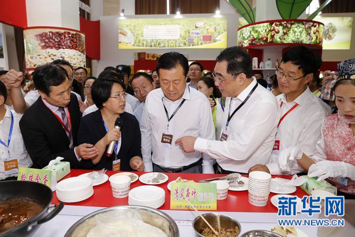 小杂粮的大飞跃——吕梁市县领导率队组团进京卖农货的背后 小杂粮的大飞跃——吕梁市县领导率队组团进京卖农货的背后