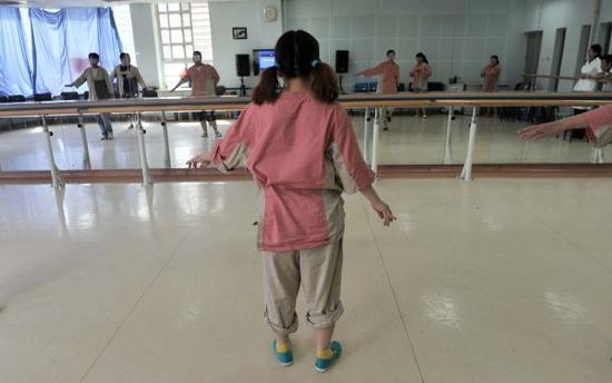 外媒:中国精神疾病患者超1亿 多数未接受过治疗 外媒:中国精神疾病患者超1亿 多数未接受过治疗