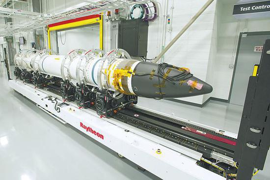 美日联合研制的标准SM3导弹。