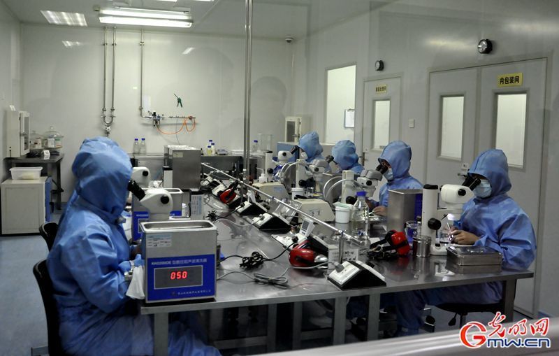 【网络媒体走转改】亮剑顽疾 医械“智造”书写中国骄傲(组图)