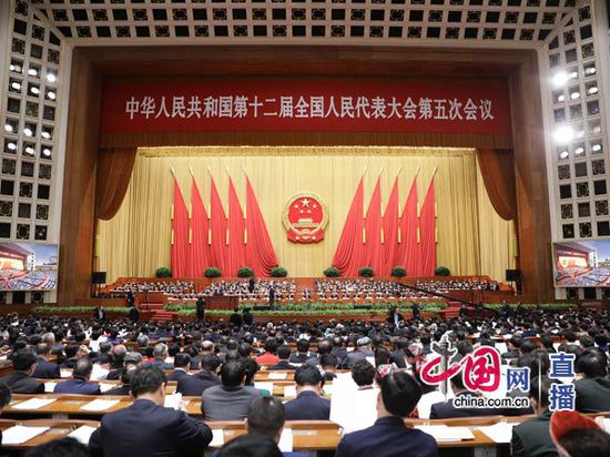3月8日,十二届全国人民代表大会第五次会议在人民大会堂举行第二次全体会议。人民画报 徐讯 摄