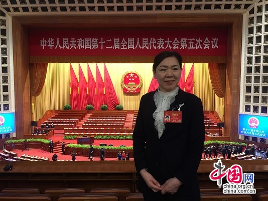 全国人大代表李亚兰:以审判为中心,推动庭审实质化