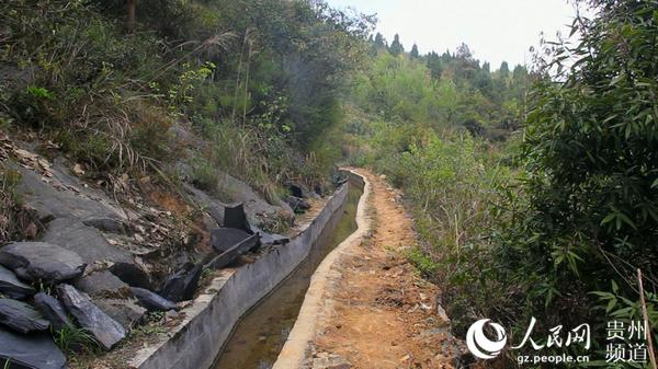 ͼΪˮ����ˮ����Զ�����Ž�塣 Ϳ�� ��