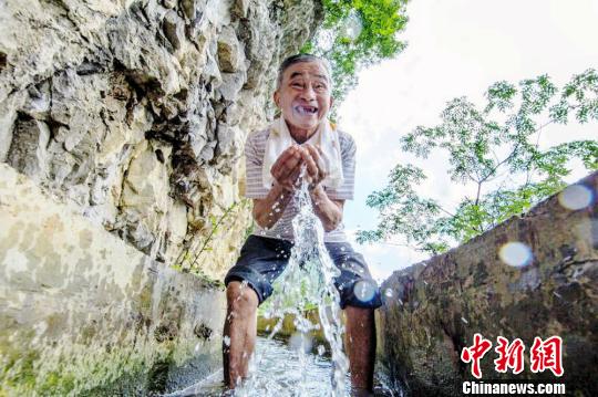 贵州遵义有一条“志气渠”