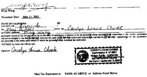 虽然房产转让方是“Ming Wong”(黄明),当王黎明的签字还是写成了“Ming Wang”(王明),隐去了“黎”的拼音Li。(摘自转让协议)