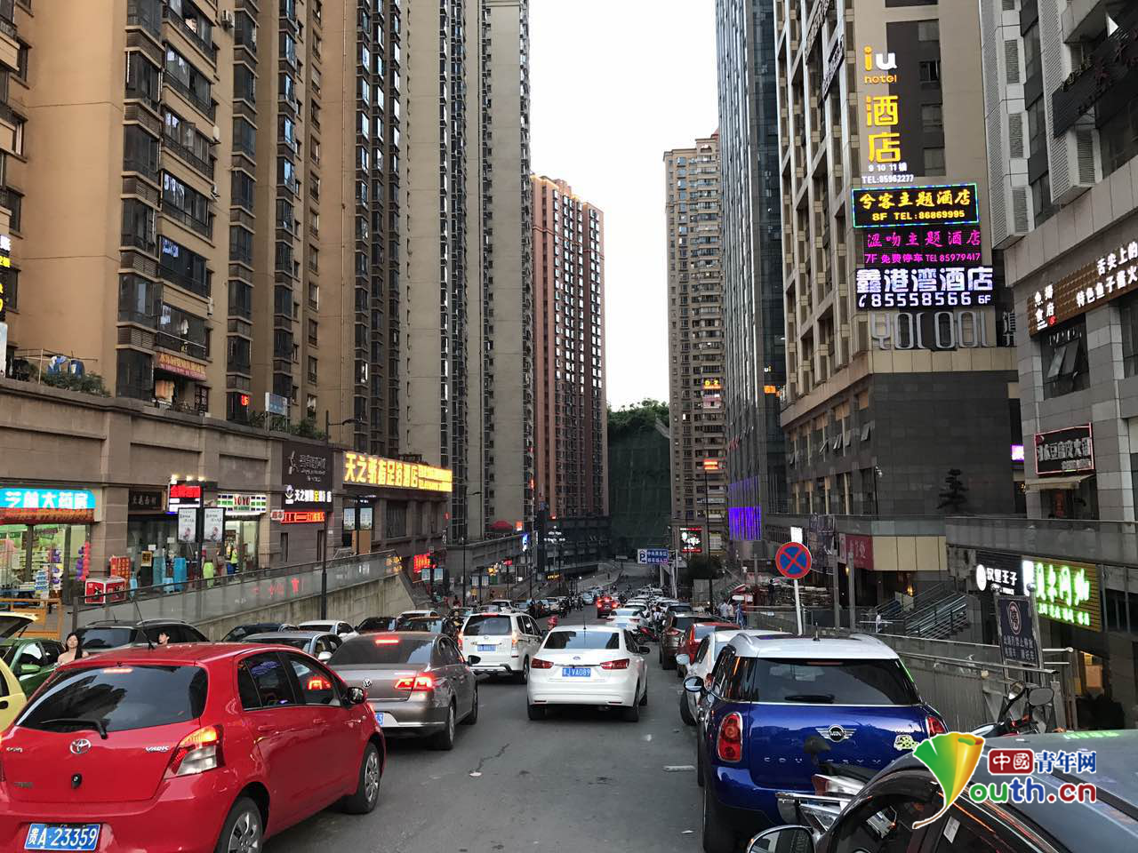 【砥砺奋进的五年·聚焦大数据】“我”看数博:搞大数据已成为贵州发展的新机会 【砥砺奋进的五年·聚焦大数据】“我”看数博:搞大数据已成为贵州发展的新机会