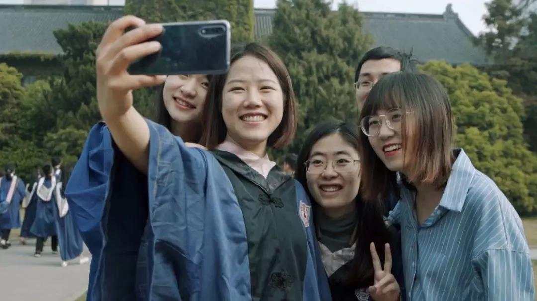 无奋斗,不青春 无奋斗,不青春