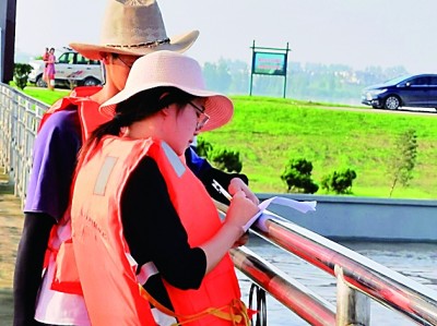 ������Ա������ͦ���ڷ�Ѵ����һ��