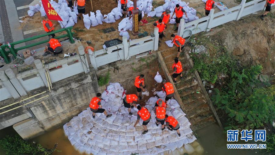 Ѵ顤һͼĻ1սħ½ĳһӪ