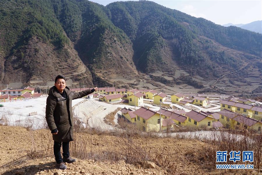 (决战决胜脱贫攻坚·督战未摘帽贫困县·图文互动)(1)12000多个“火种”点亮大凉山