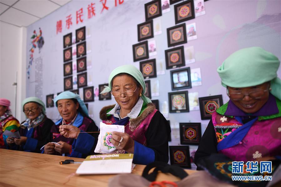 (习近平的小康故事·新华网·图文互动)(1) “让全体人民住有所居”——习近平和百姓安居的故事