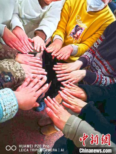 ҽ�ƶ�Ա�Ǳ����˵��֡�ͼƬ��½����ҽ��ѧʿ��ѧУ����ҽԺ�ṩ