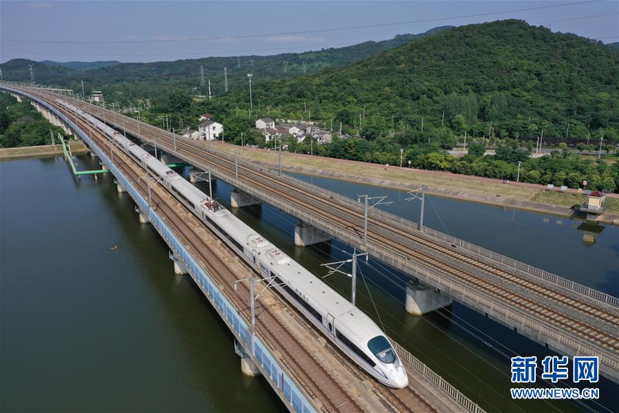 »ȫýͷر۲졤ͼĻ10ͼѻͣôƴȫῴʮ塱ͼ