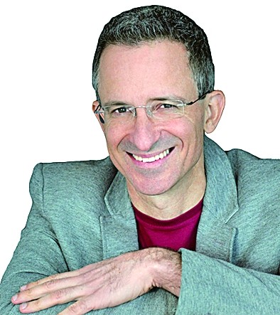 人类社会的进步与发展是为了共同命运的善意和互动