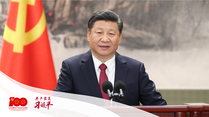 2017年10月25日,习近平等十九届中共中央政治局常委同中外记者见面。这是习近平发表重要讲话。