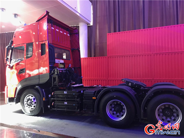 【强国中坚 高质量发展看国企】发力新智造打造新引擎,中部国企转型发展进行时