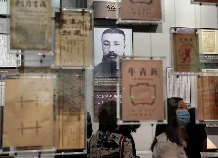 大党丨百年史诗 精神为源