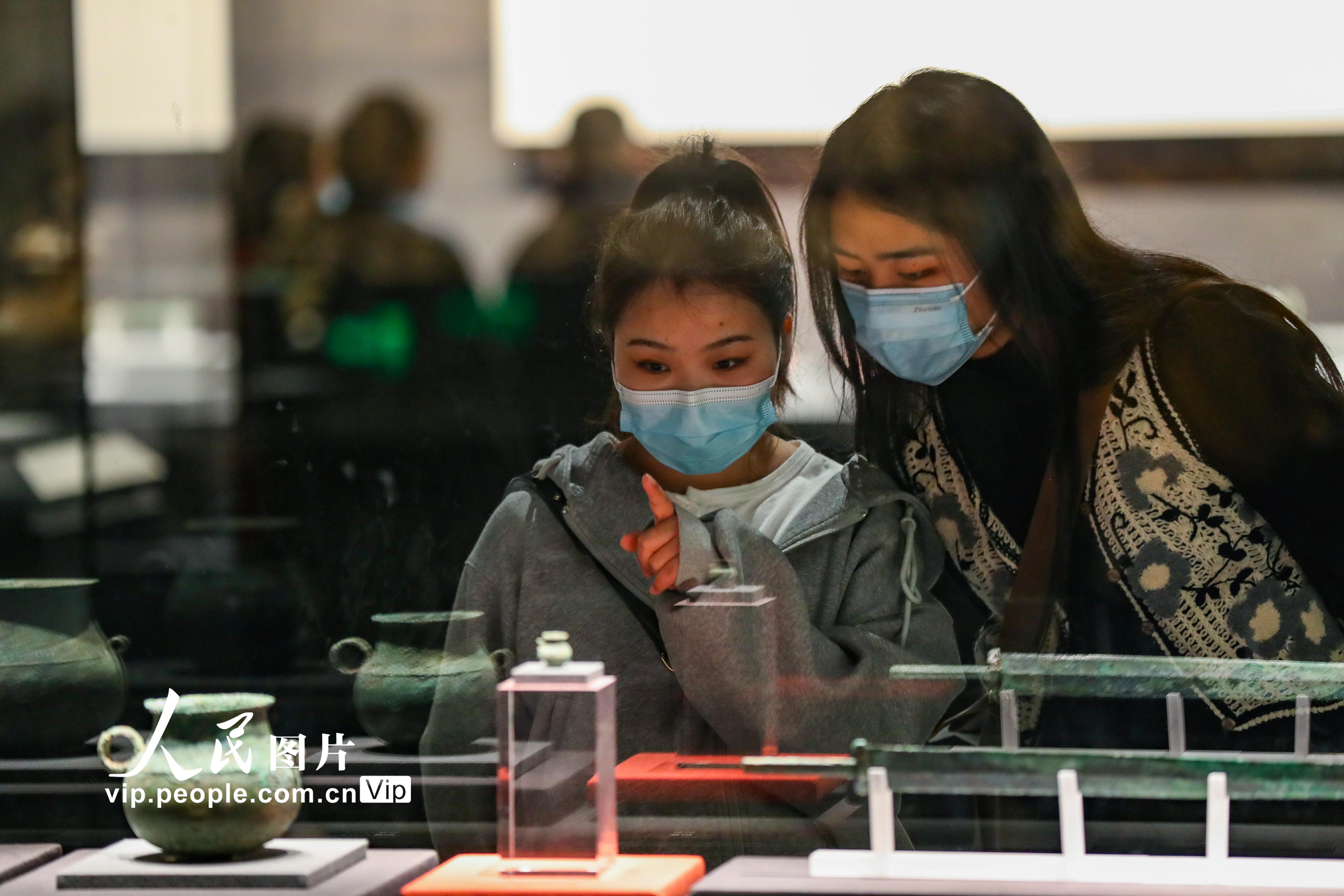 四川宜宾:走进博物院 感受历史文化魅力 四川宜宾:走进博物院 感受历史文化魅力