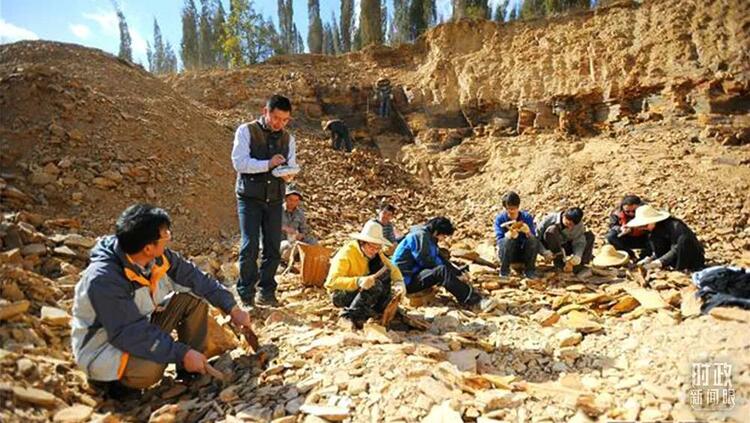 时政新闻眼丨这场最高规格的科技奖励大会,折射了哪些新变化?