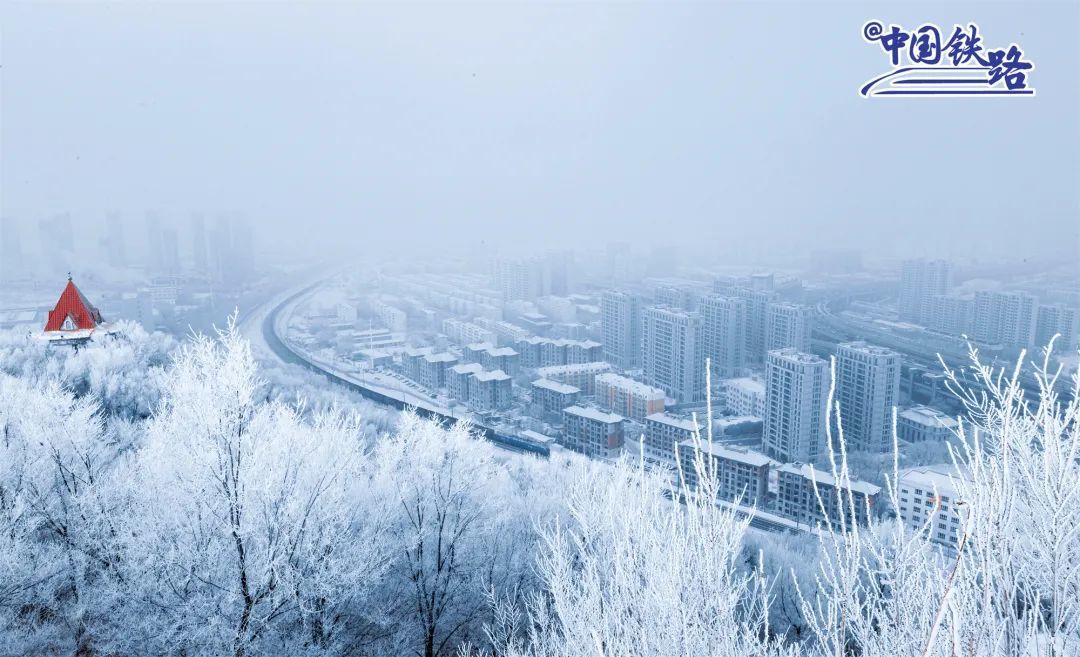 ˪������峿����ִ��д�����³ľ���������ɽ���¡��ڷ��� ��