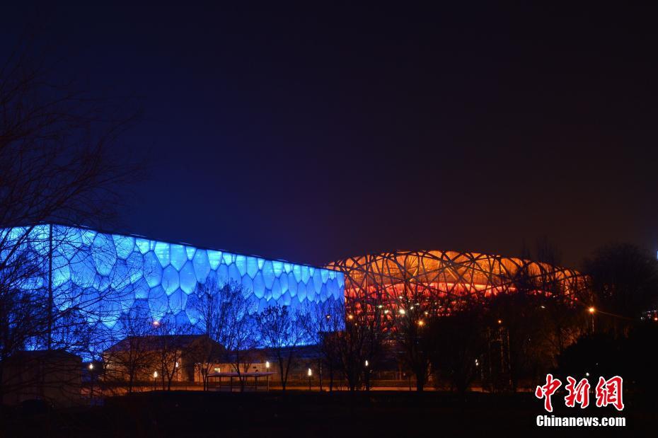 ����ͼ:2021��12��14��,��ǰ,�������������������˶�����ͨ���������ա� ͼƬ��Դ:ICphoto