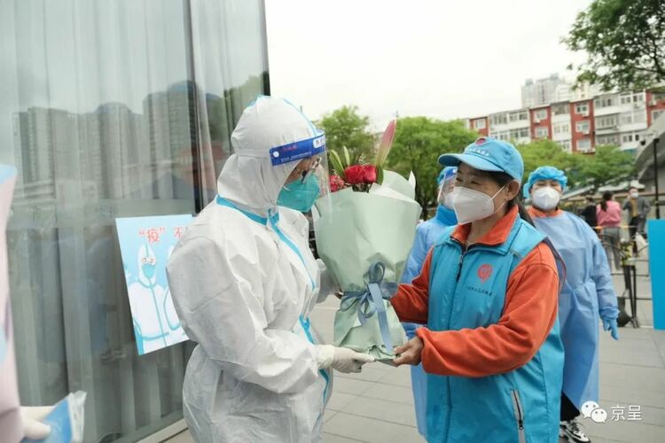 ����ס����裬���տ��֣�