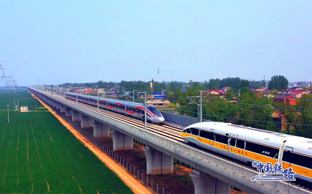 复兴号如何创造交会速度世界纪录?你关心的问题都在这里