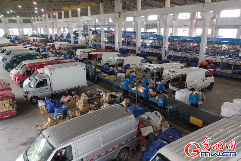 【组图】上海邮政快递业复工复产取得初步成效 争取6月上中旬快递网点全部恢复运营