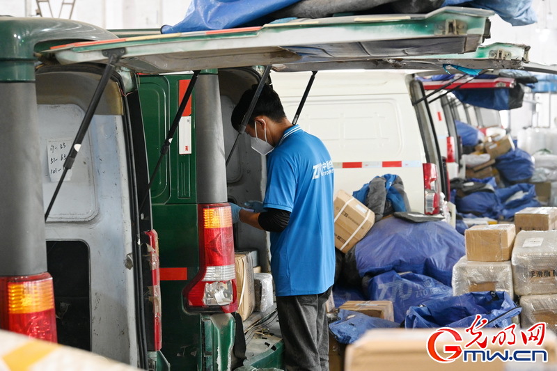 【组图】上海邮政快递业复工复产取得初步成效 争取6月上中旬快递网点全部恢复运营