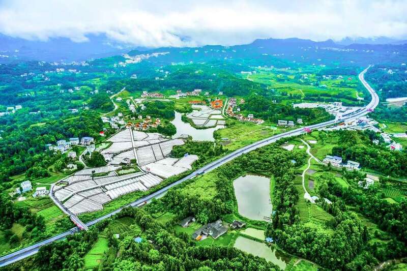 走进老区看新貌丨追寻红色足迹 感受巴蜀时代新貌