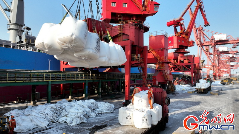 【大国“粮”策】国家发改委:300多万吨储备化肥已开始向市场投放