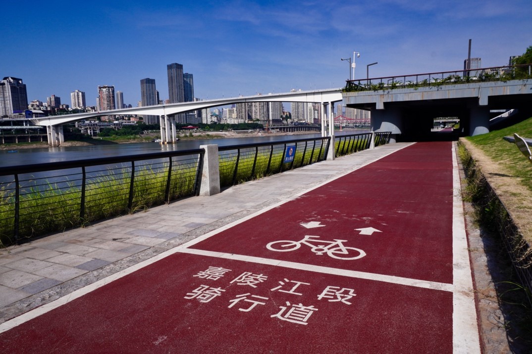 ���������� �������ۡ����죺�������İ����������� ���������������򿨵ء�