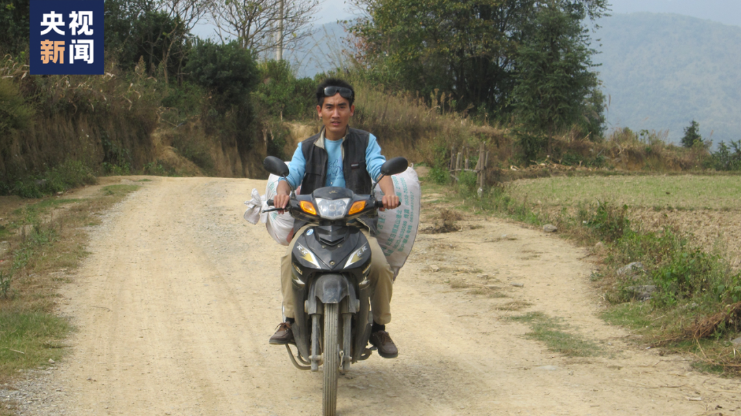 走出大山为何又重回大山?他的回答太催泪