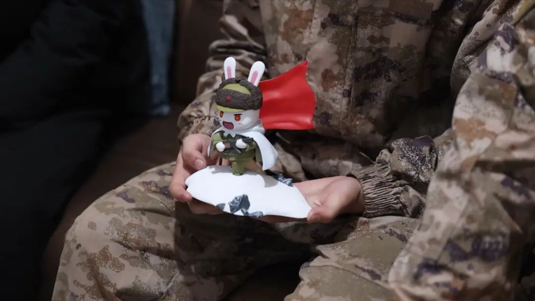 ��ʿФ˼Զ��ĸ��С�������ӹ��꣬�����������һ����Ƭ