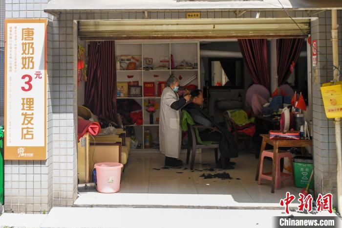 С���ڵ�������3Ԫ�����ꡣ����� ��