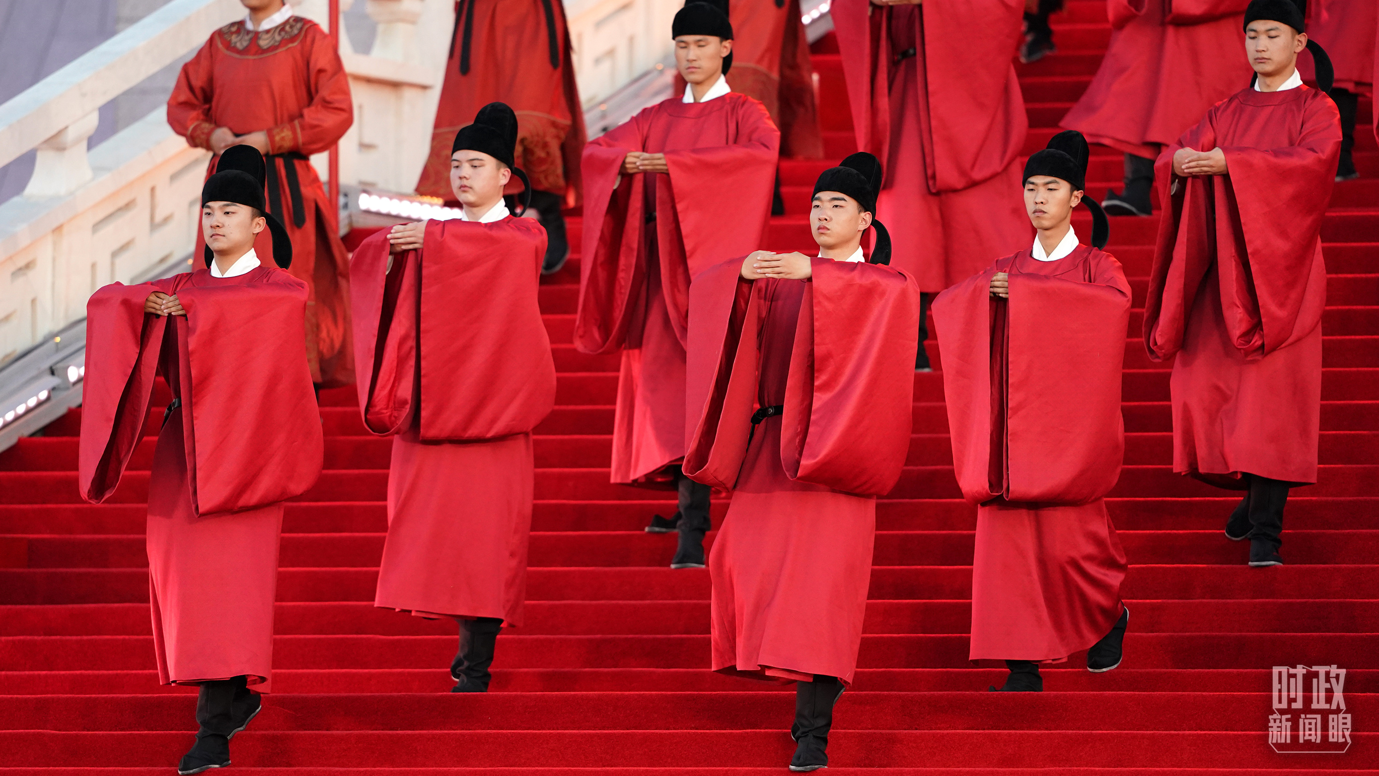 ʱ��������ح�й������Ƿ���Ļ������ϰ��ƽͬ���Ԫ��̸��ʲô��