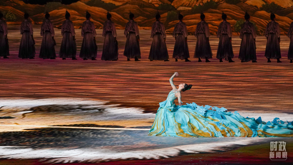 ʱ��������ح���˻ῪĻ�գ�ϰ��ƽ��ϯ��Щ����ݷḻ��Ϣ