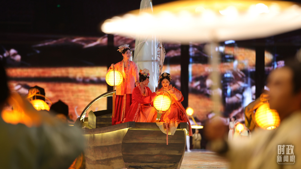 ʱ��������ح���˻ῪĻ�գ�ϰ��ƽ��ϯ��Щ����ݷḻ��Ϣ