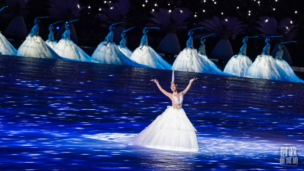 ʱ��������ح���˻ῪĻ�գ�ϰ��ƽ��ϯ��Щ����ݷḻ��Ϣ