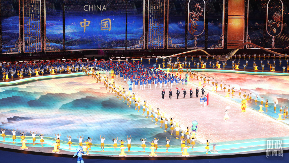 ʱ��������ح���˻ῪĻ�գ�ϰ��ƽ��ϯ��Щ����ݷḻ��Ϣ