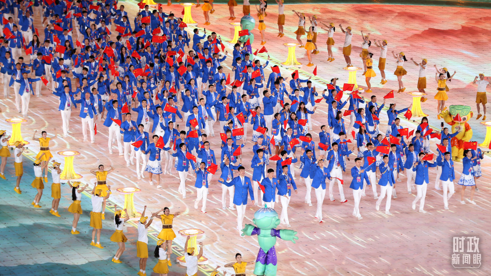 ʱ��������ح���˻ῪĻ�գ�ϰ��ƽ��ϯ��Щ����ݷḻ��Ϣ