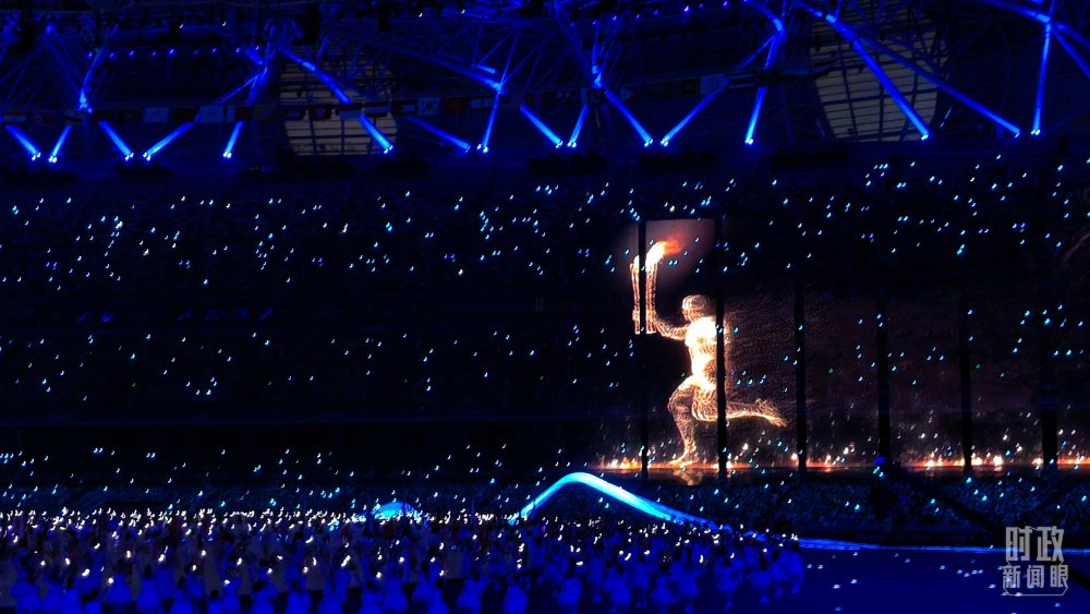 ʱ��������ح���˻ῪĻ�գ�ϰ��ƽ��ϯ��Щ����ݷḻ��Ϣ