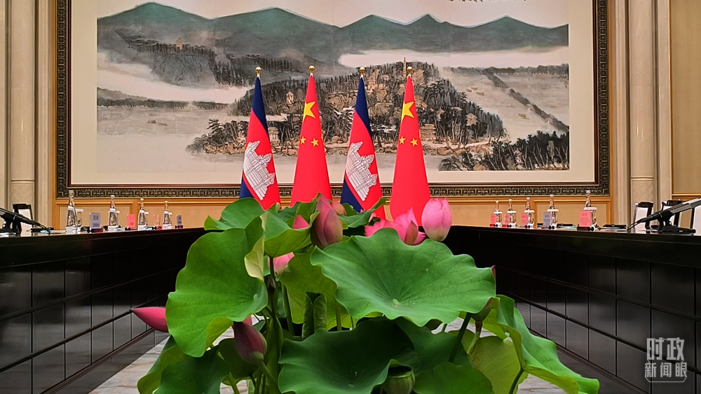 ʱ��������ح���˻ῪĻ�գ�ϰ��ƽ��ϯ��Щ����ݷḻ��Ϣ