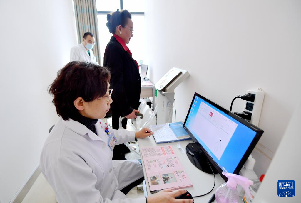 PGW 2015：《天仄線：拂曉時分》新演示 本初弓箭屠巨龍