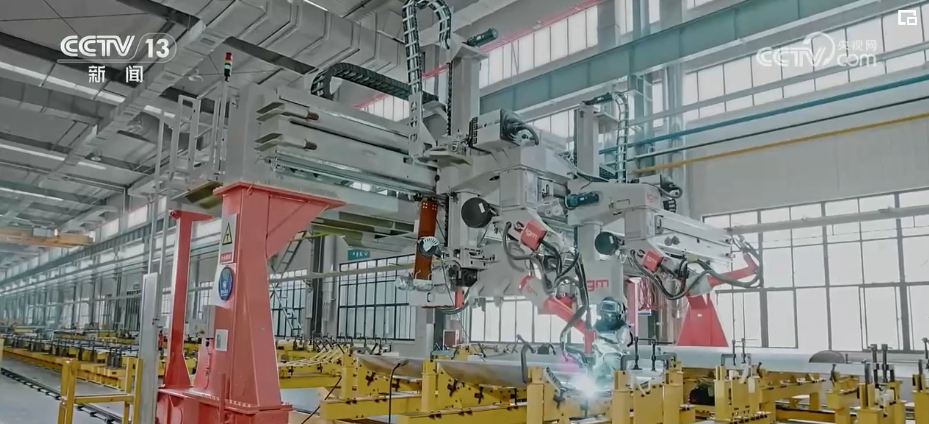 夏季時尚服裝直播（服裝直播排行榜前十名）